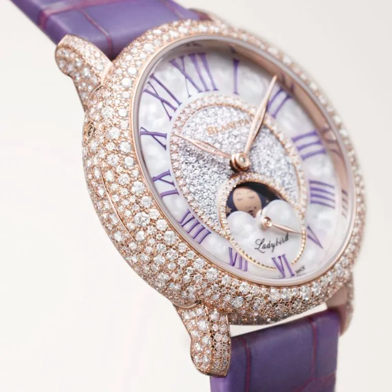 BLANCPAIN LADYBIRD DIAMOND BLOOM: UMA CONSTELAÇÃO DE LUZ