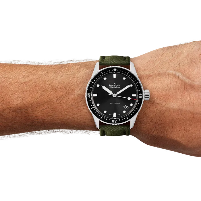 Relógio Blancpain Fifty Fathoms Bathyscaphe Data