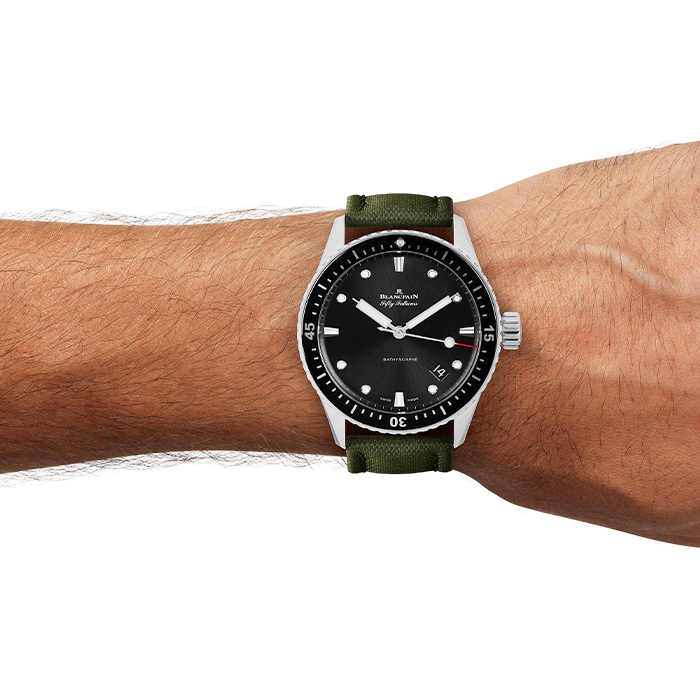 Relógio Blancpain Fifty Fathoms Bathyscaphe Data