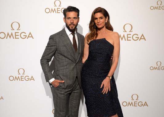 CINDY CRAWFORD E OMEGA Jorge Corryla e Cindy Crawford